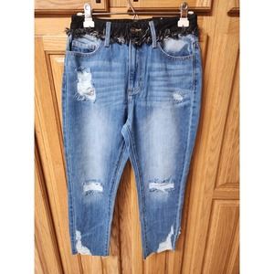 Fashion Nova Distressed Jeans. Size 5. NWT